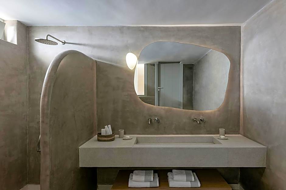 Apanemo Hotel & Suites