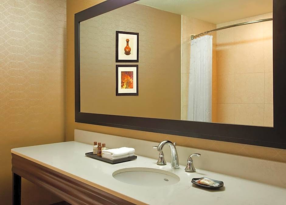 Sheraton Sioux Falls Hotel & Convention Center