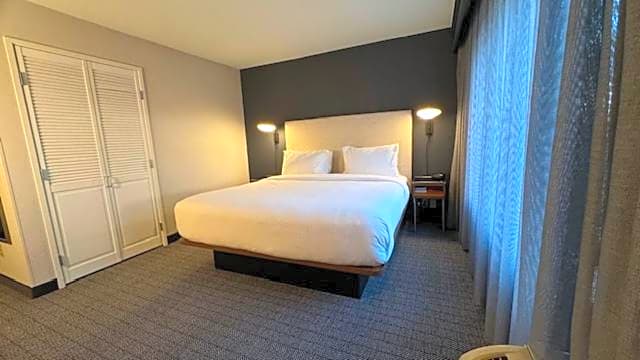 Courtyard by Marriott Kingston