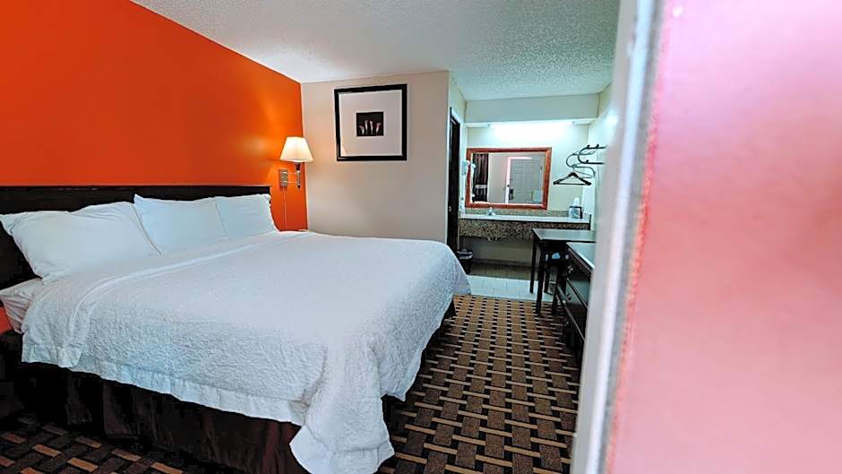 Relax Inn Henryetta