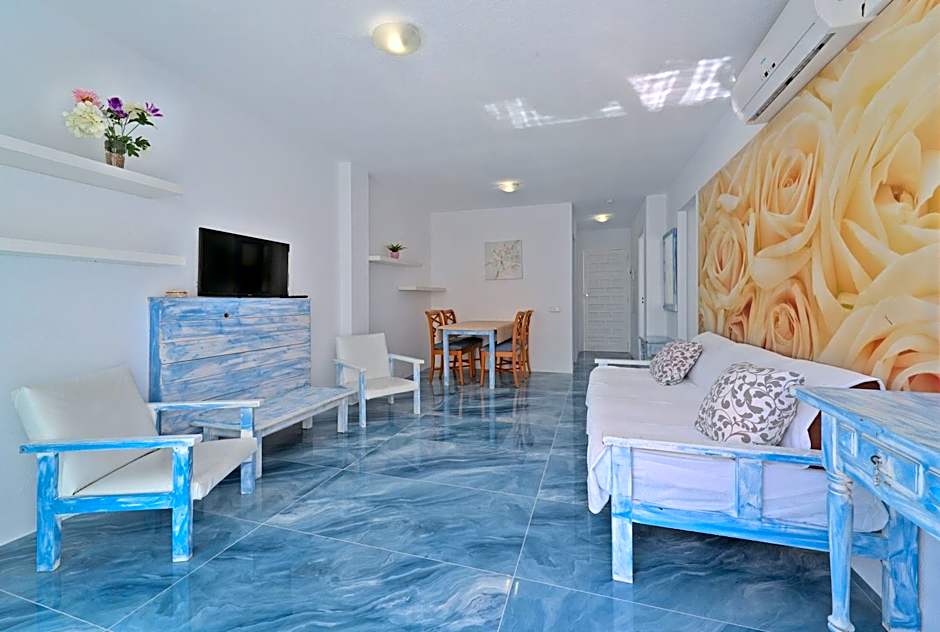 All Suite Ibiza Aparthotel