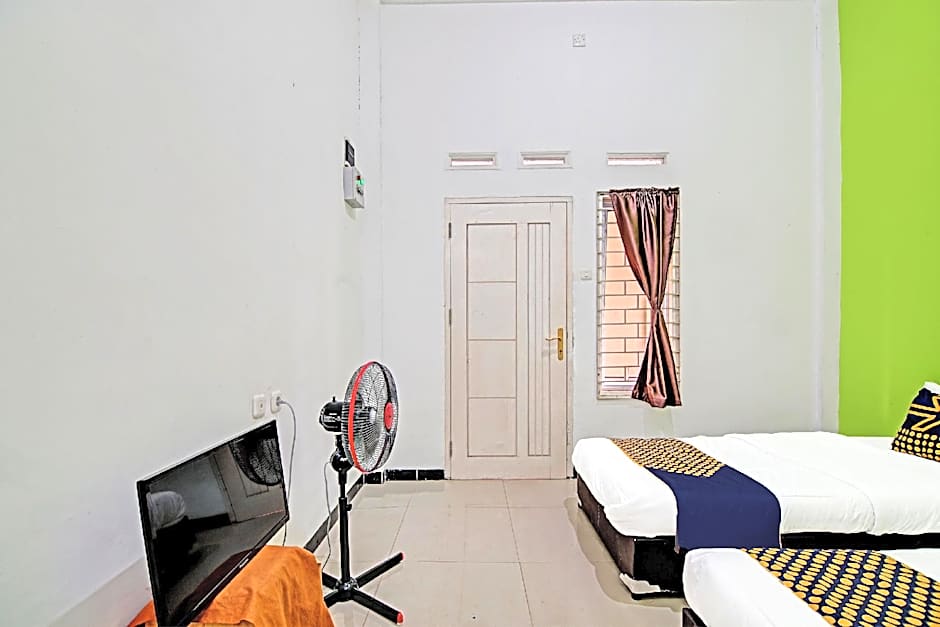 Hotel O Lucky Guesthouse