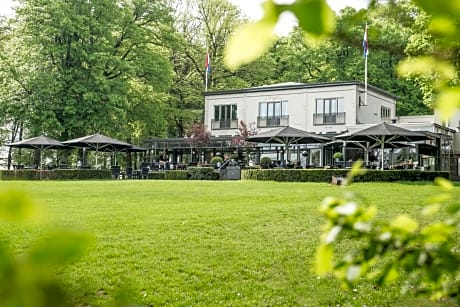 Hotel Restaurant De Wolfsberg