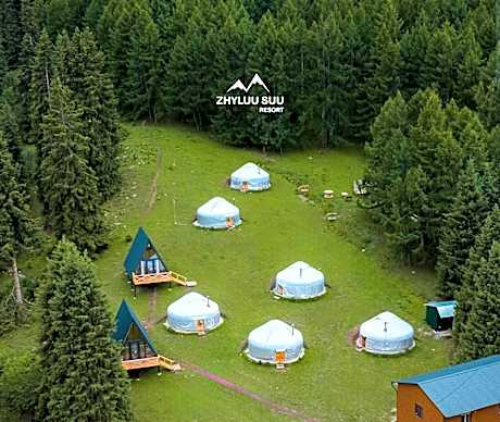 Zhyluu Suu Karakol Resort