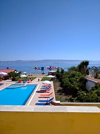 Sofia Beach Apartments