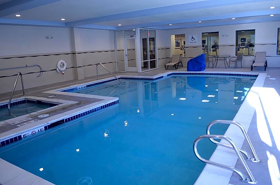 Holiday Inn Express & Suites Denver West - Golden By IHG