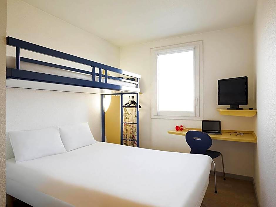 ibis budget Orly Chevilly Tram 7