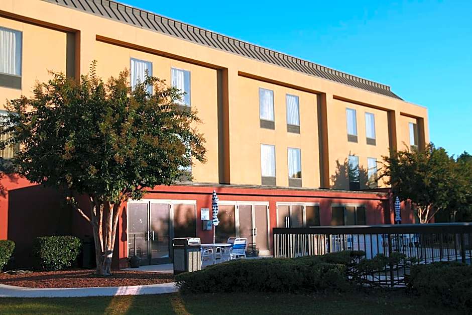 Hampton Inn By Hilton Laurinburg