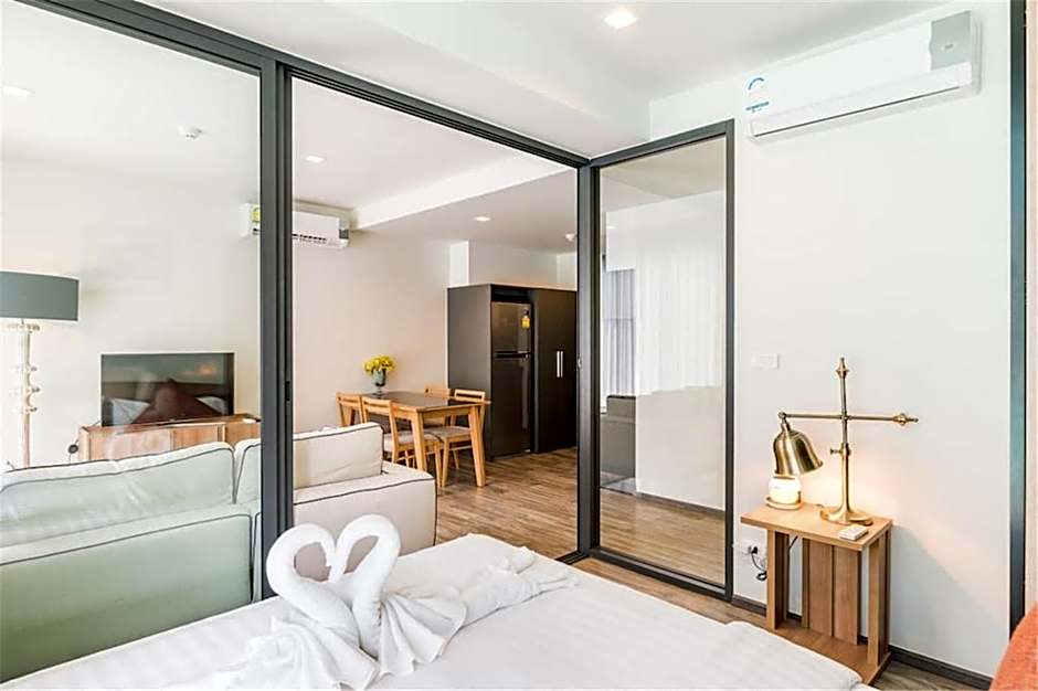 The Deck Patong by VIP