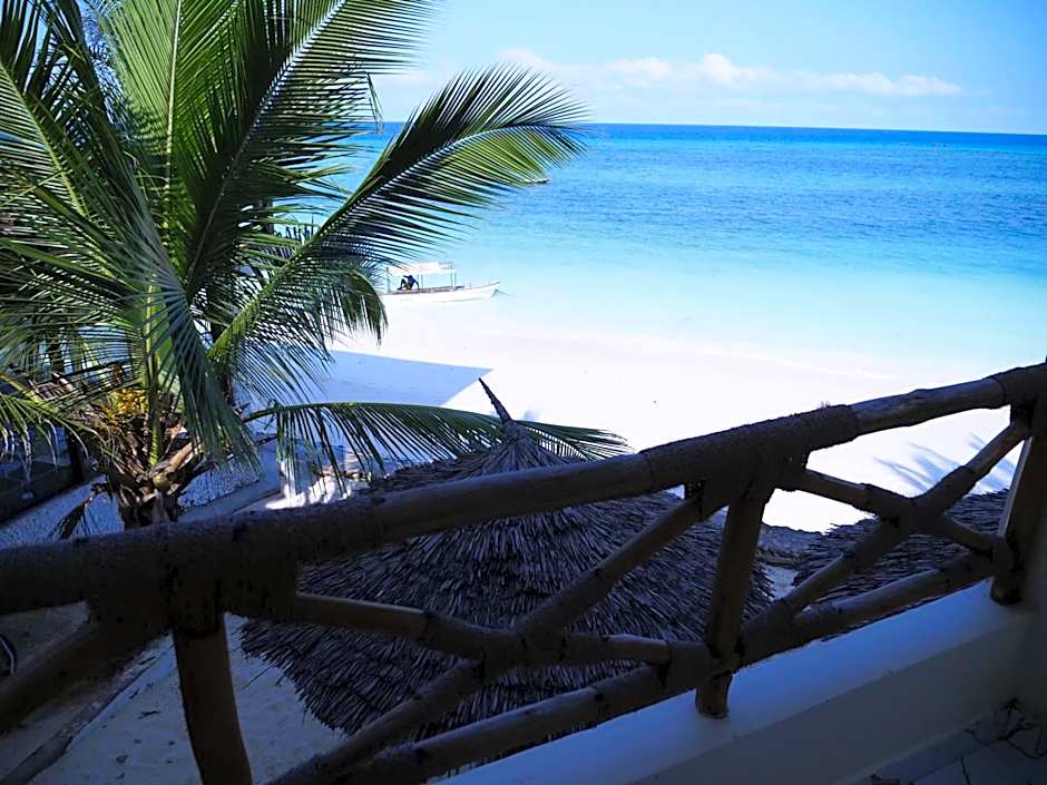 Double A Nungwi Beach Hotel