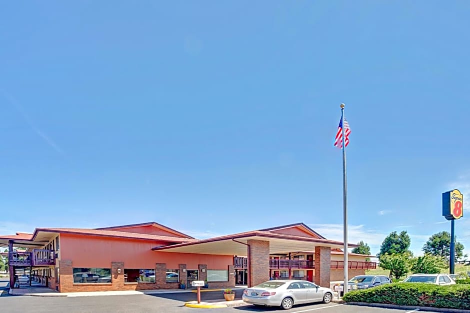 Super 8 by Wyndham Albany