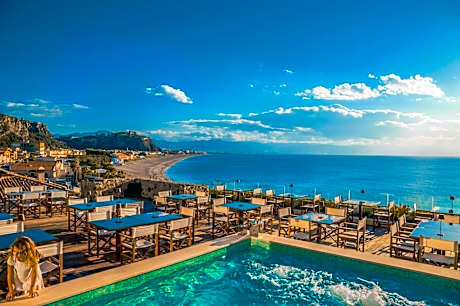 Ngonia Bay Boutique Hotel