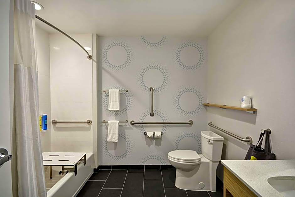 Tru by Hilton Huber Heights Dayton