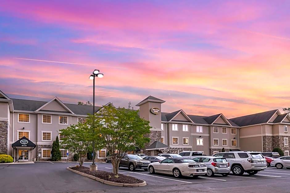 Stay-Over Suites - Fort Gregg-Adams Area