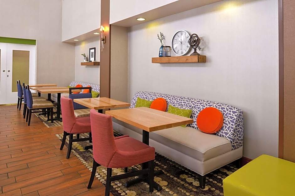 Hampton Inn By Hilton & Suites Wilmington