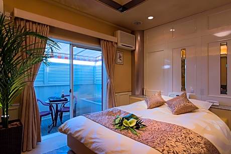 Luxury Double Room - Smoking