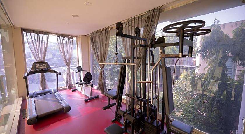 Hotel Clarks Collection Bhavnagar