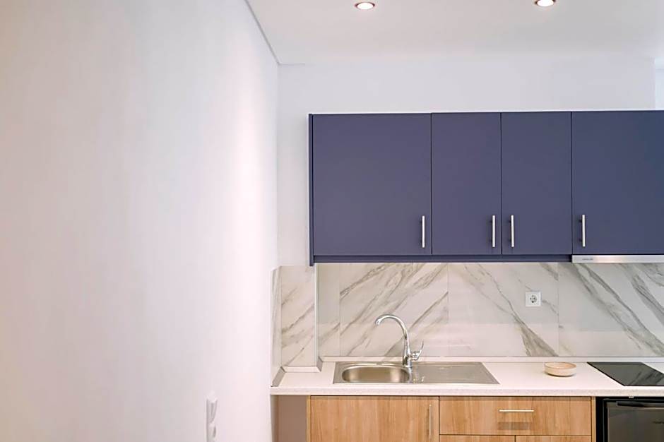 BLUE STONE Luxury Suites