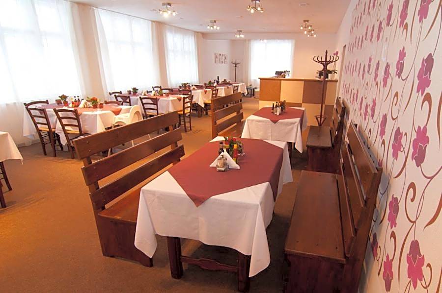 bike-Hotel Měděnec