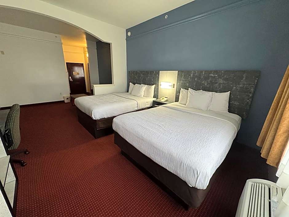 FairBridge Inn & Suites Cleburne