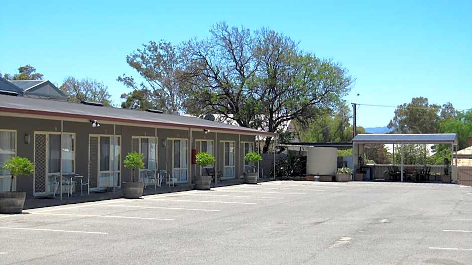 Augusta Courtyard Motel