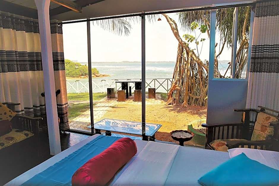 Dinsara Pearl Villa