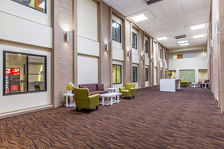 Sleep Inn Dallas Love Field-Medical District