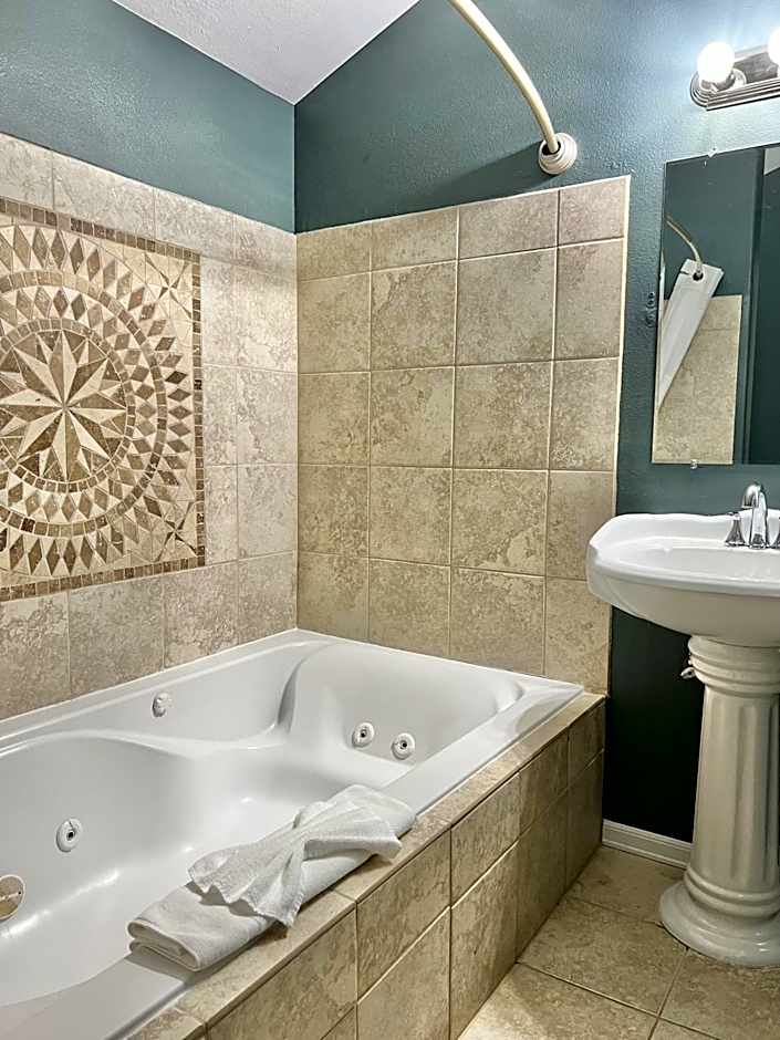 Inn at Haystack Rock