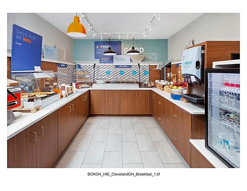 Holiday Inn Express Brookpark-Cleveland Airport Hotel By IHG