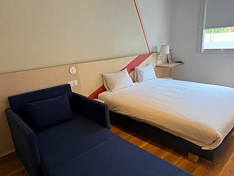 Accessible King Room