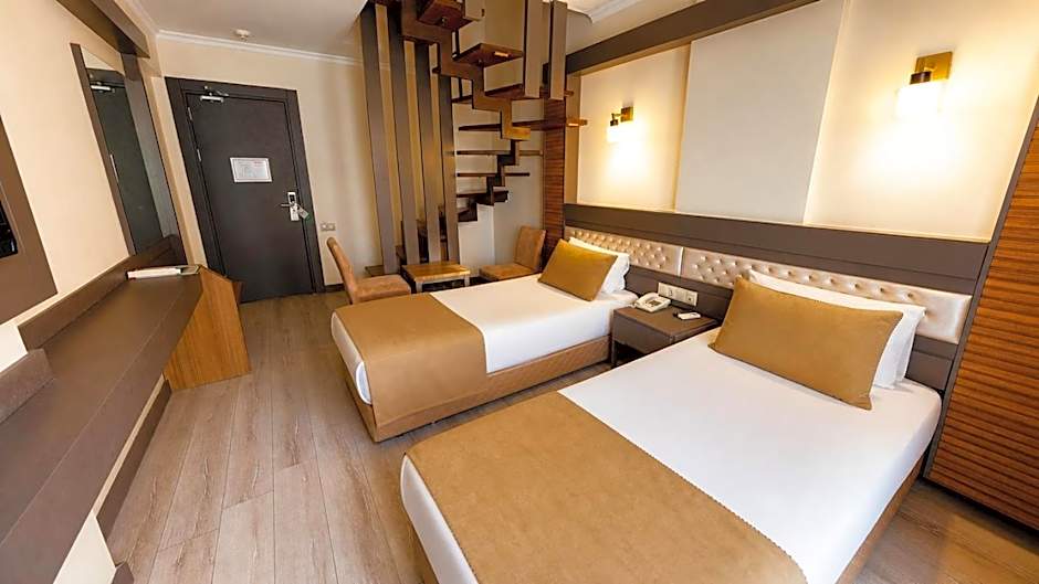 Lycus River Thermal Hotel