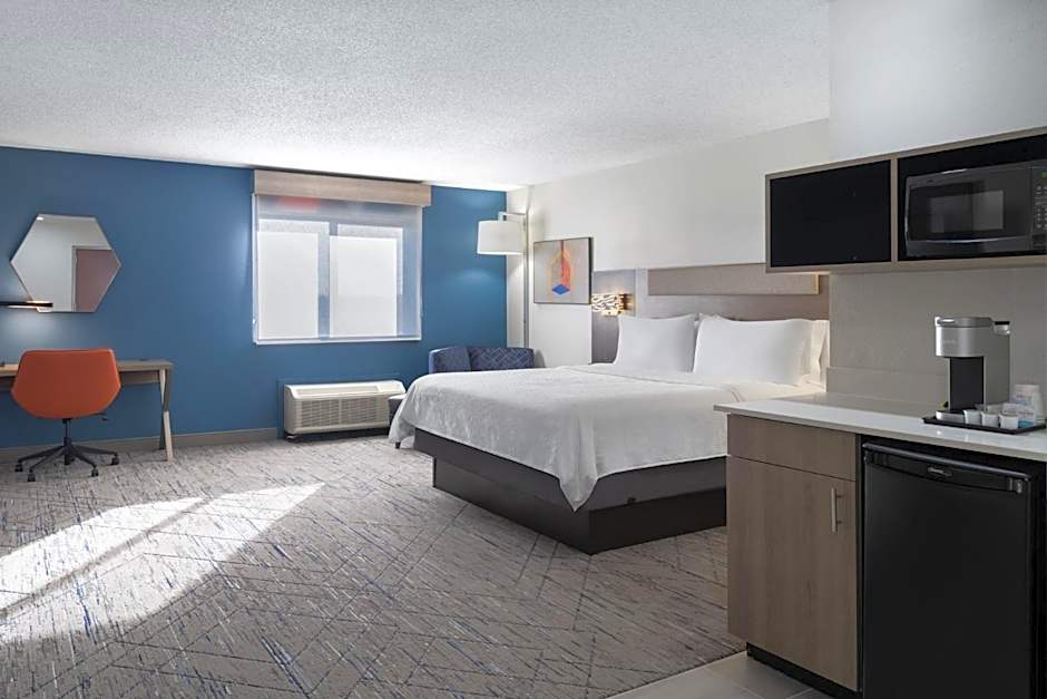 Holiday Inn Express Hotel & Suites Midwest City By IHG