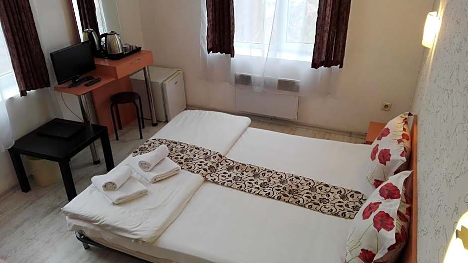 Scotty's Boutique Hotel