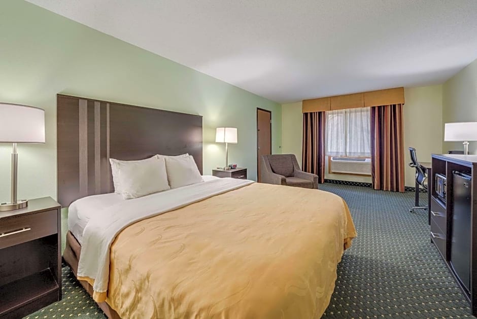Quality Inn & Suites South