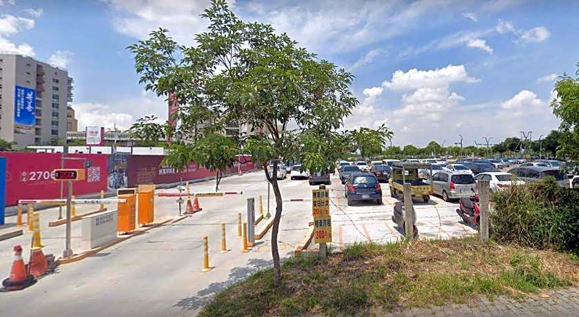 LOVE I Taichung Hostel