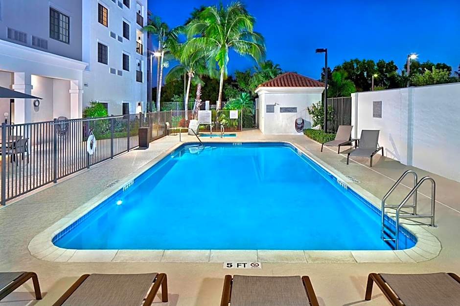 Courtyard by Marriott Stuart