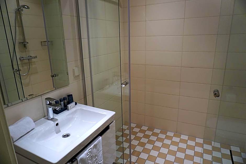 Wooden Villa APARTMENTS