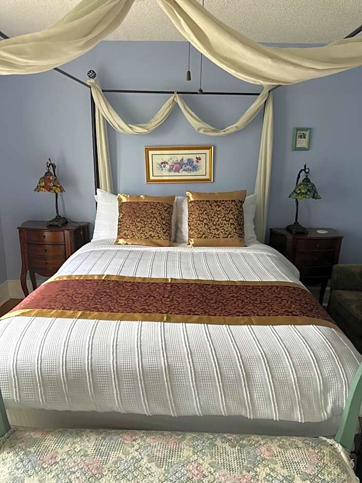 Blue Gables Bed and Breakfast