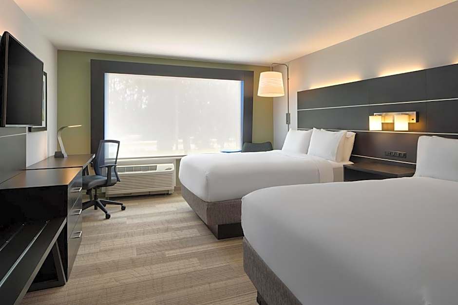 Holiday Inn Express And Suites Brunswick By IHG
