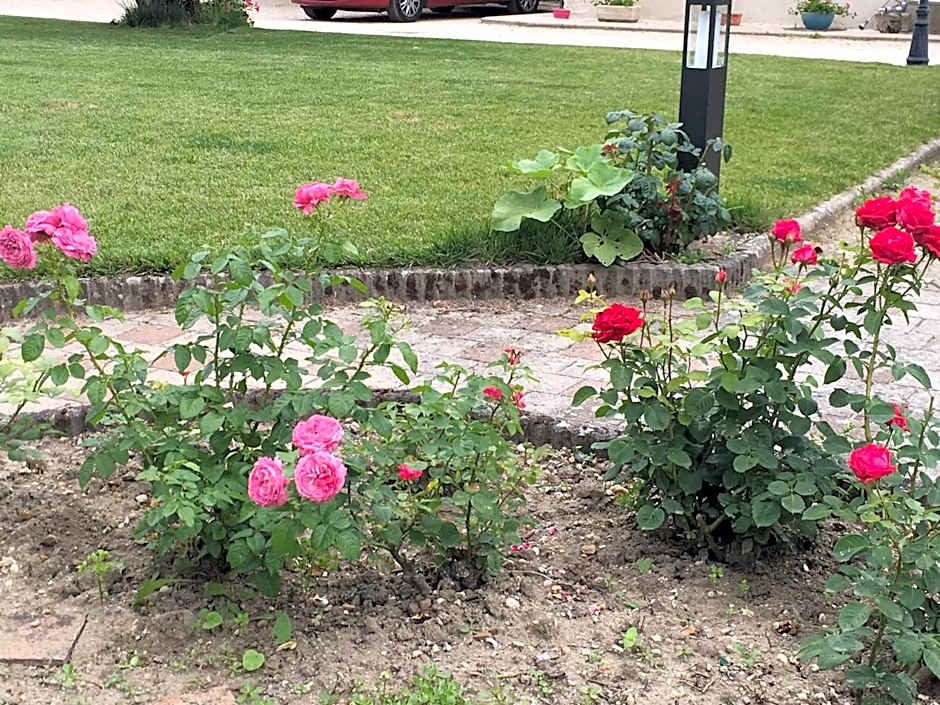 Manoir le Bout du Pont-GITES & Chambres d'Hôtes