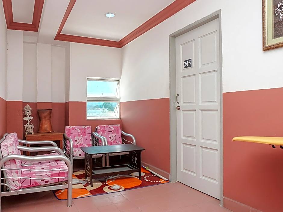 OYO 90120 MI Hotel Dungun