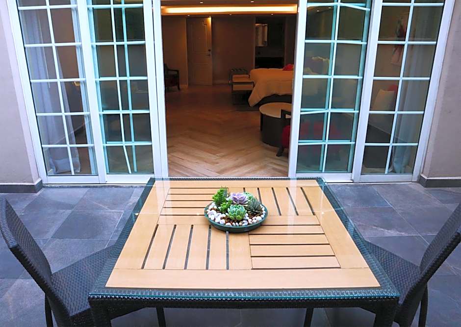 Isaaya Hotel Boutique by WTC