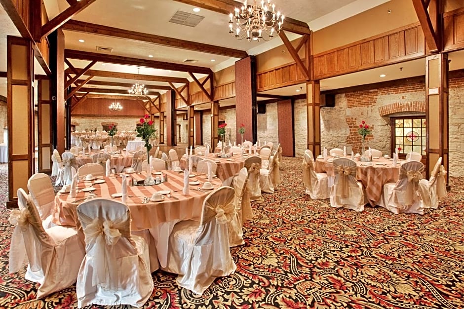 Holiday Inn At Six Flags Saint Louis by IHG