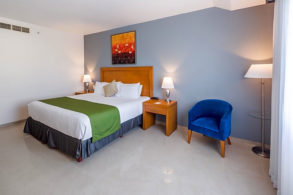 Wyndham Garden Playa del Carmen