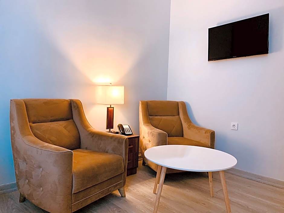 Hotel Tsereteli Palace