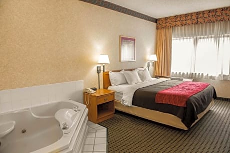 suite, 1 queen bed, non smoking, jetted tub