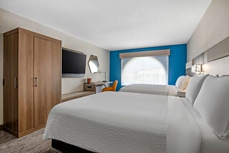 Standard Room with Two Queen Beds