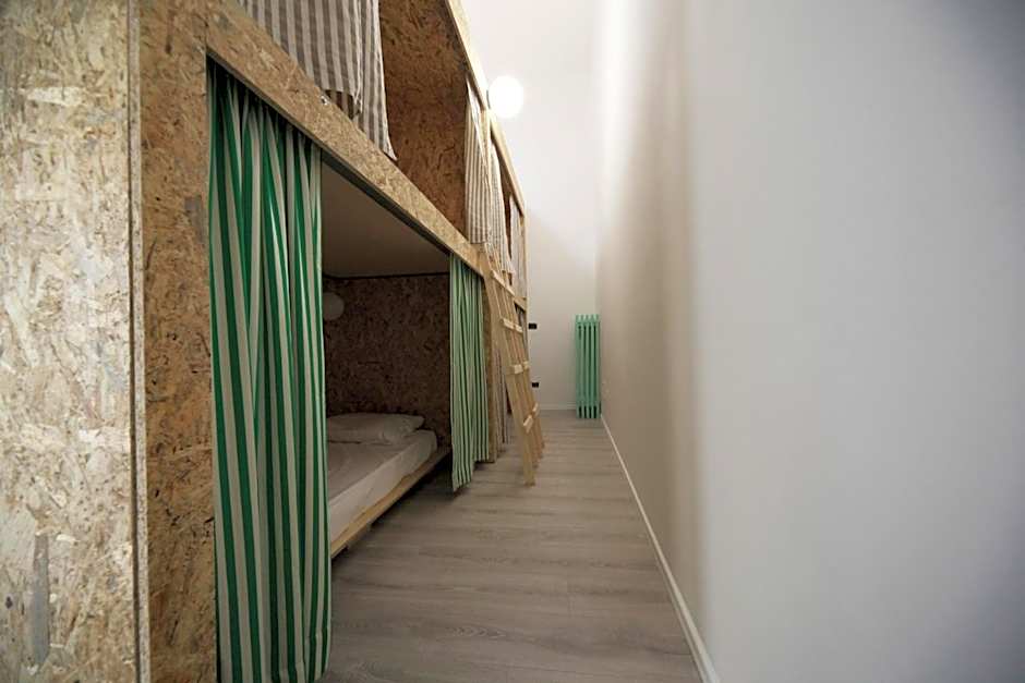 Dopa Hostel