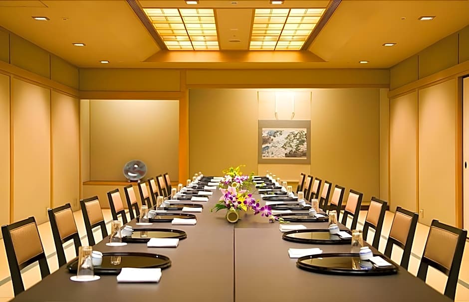 JR Hotel Clement Tokushima