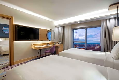 Twin Guest Room With River View